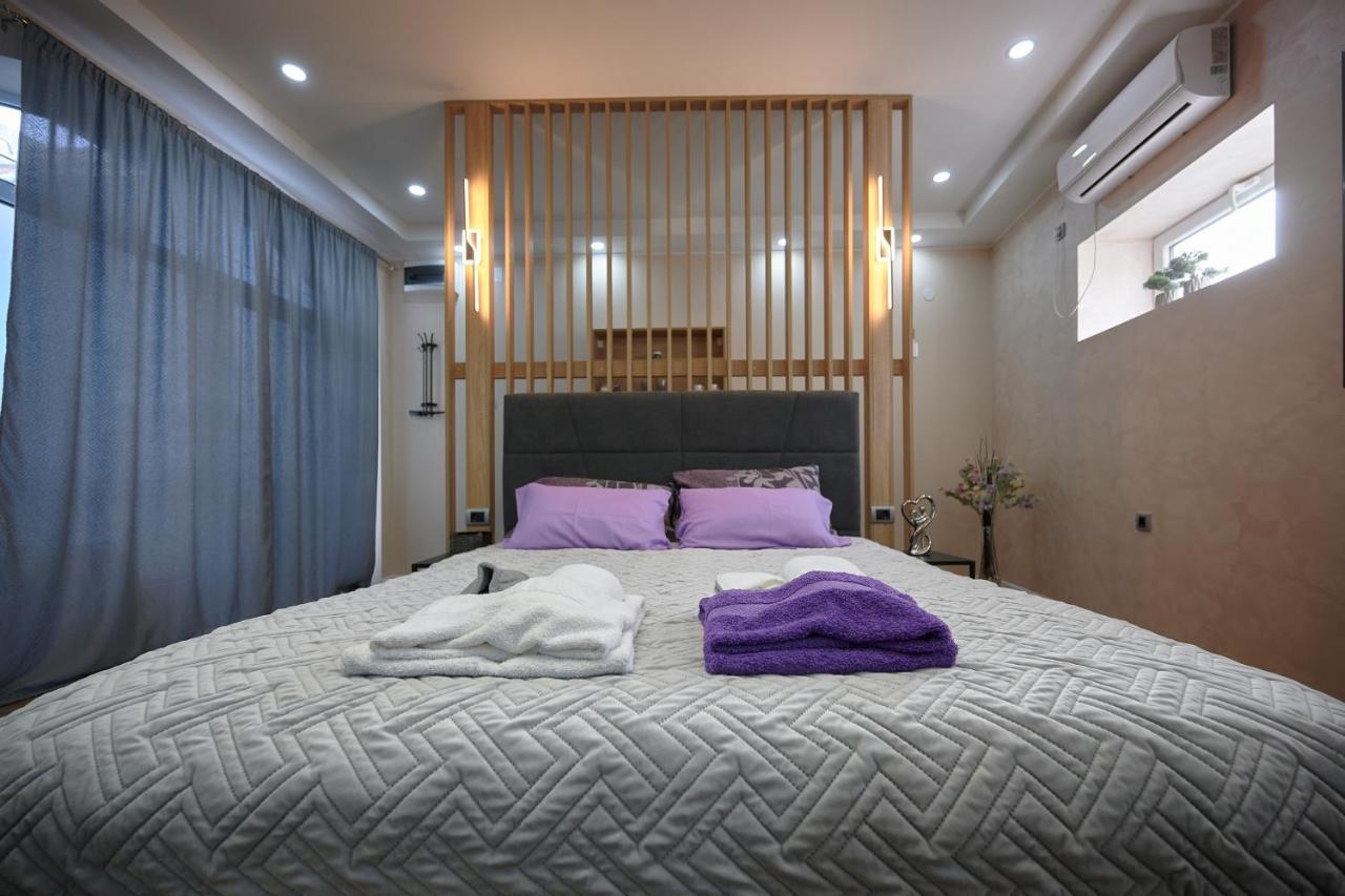 Vanimi Lux Apartmani Kikinda Ngoại thất bức ảnh