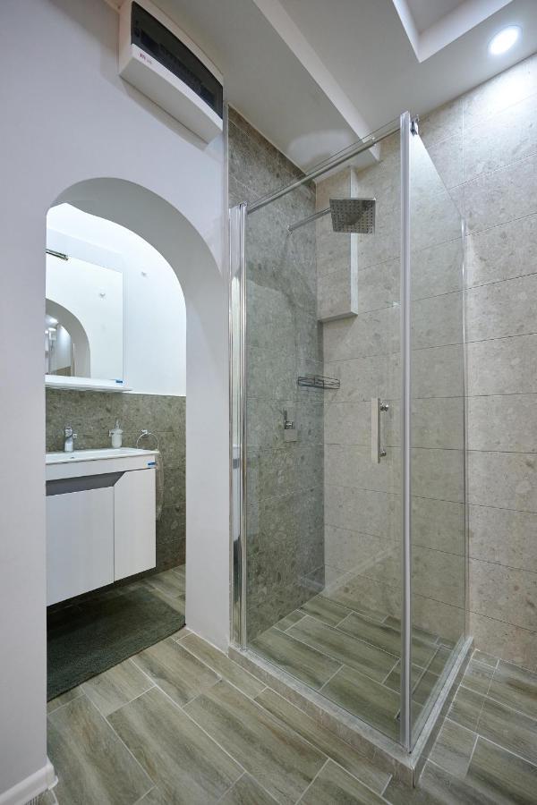 Vanimi Lux Apartmani Kikinda Ngoại thất bức ảnh