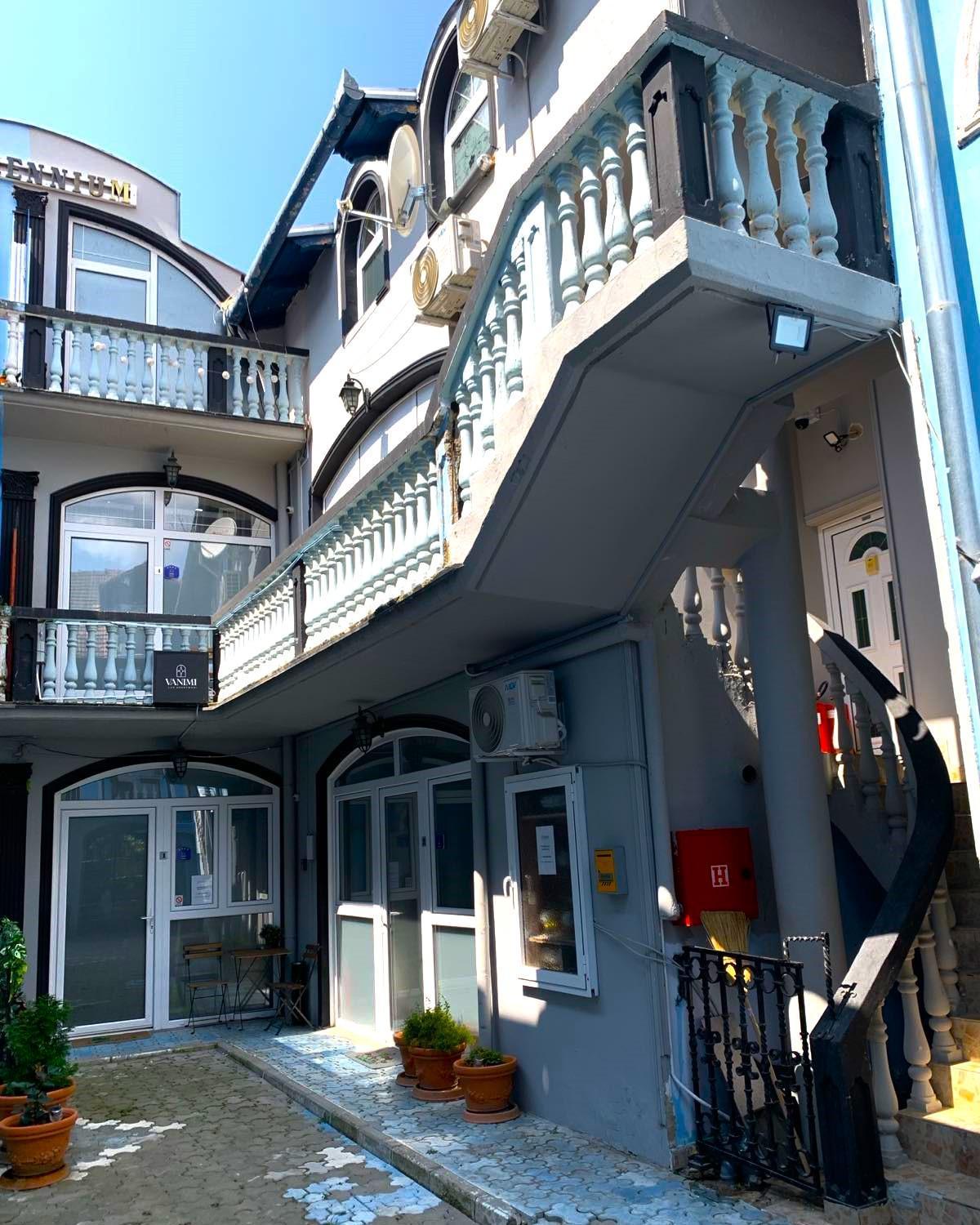 Vanimi Lux Apartmani Kikinda Ngoại thất bức ảnh